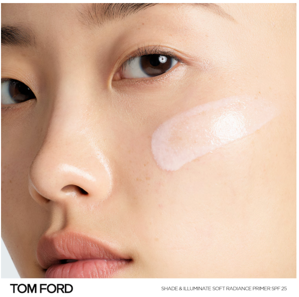 TOM FORD SHADE AND ILLUMINATE SOFT RADIANCE PRIMER BROAD SPECTRUM SPF 25